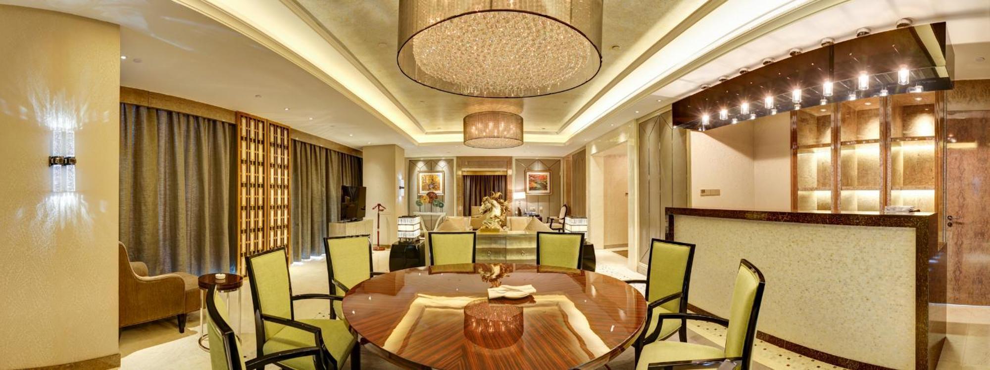 Ramada Plaza Liuzhou Liudong Hotel Eksteriør billede